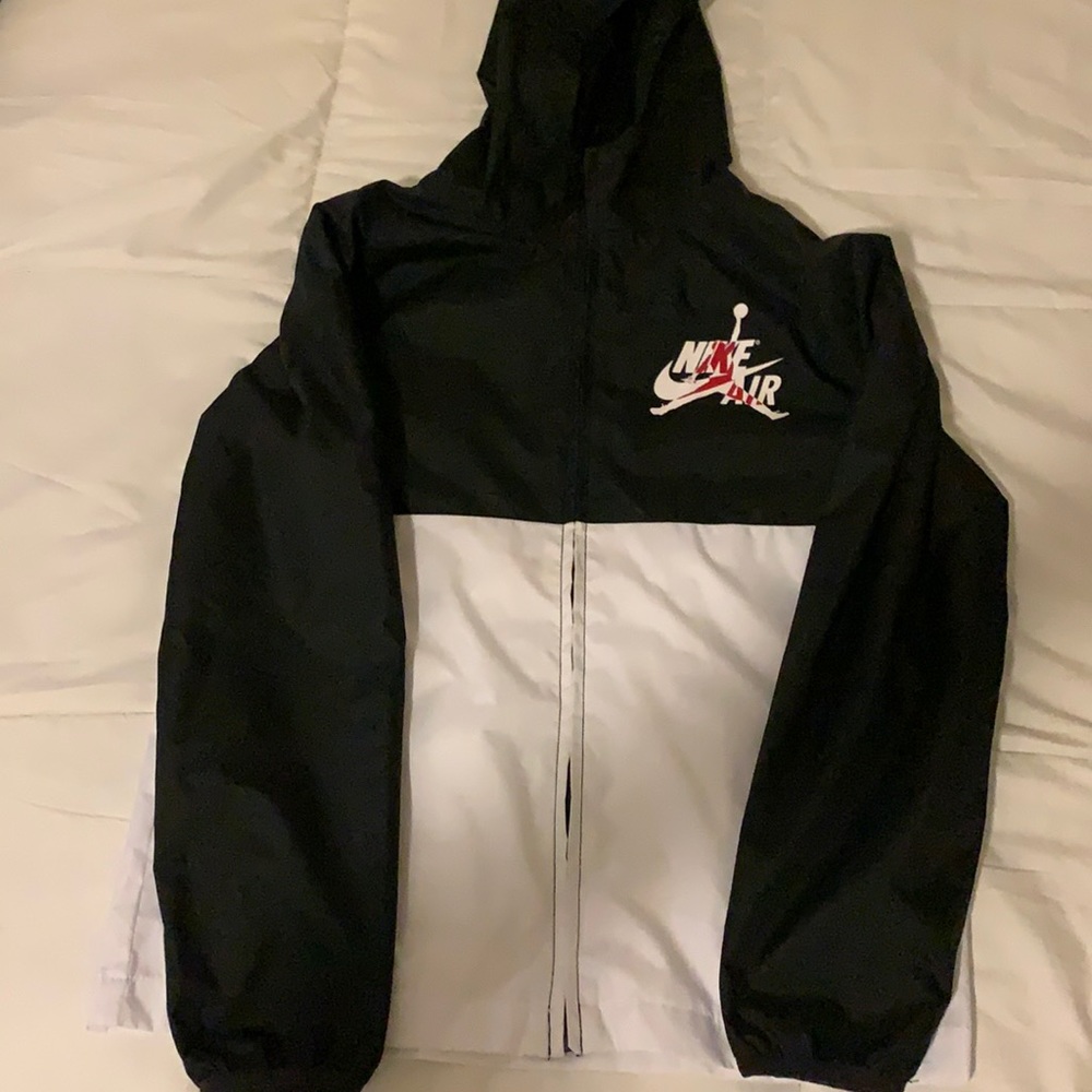 JORDAN
Boys Hooded Jumpman Jacket -Big Kids